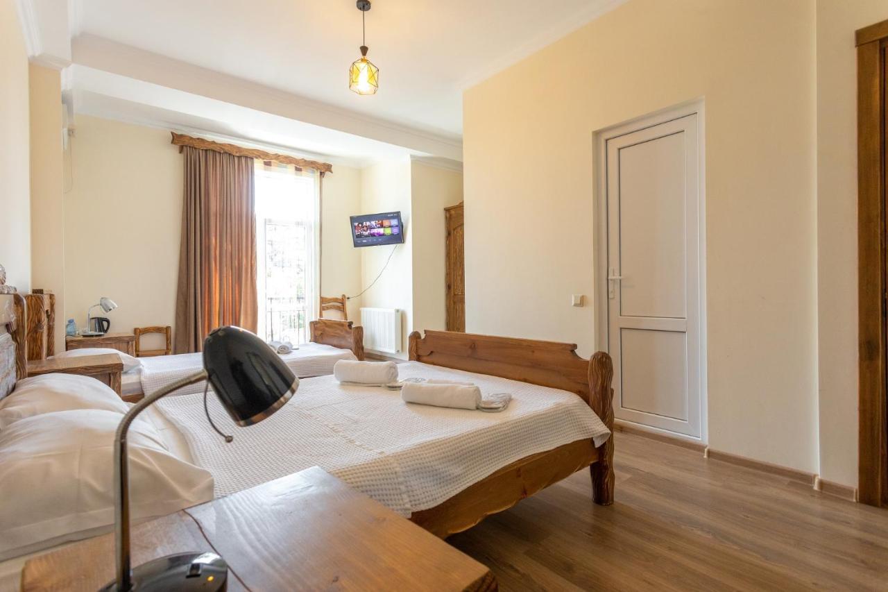 كوتايسي Hotel Phasis المظهر الخارجي الصورة
