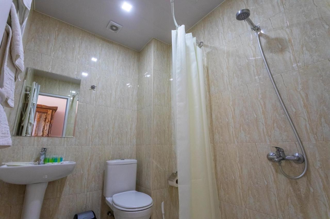 كوتايسي Hotel Phasis المظهر الخارجي الصورة