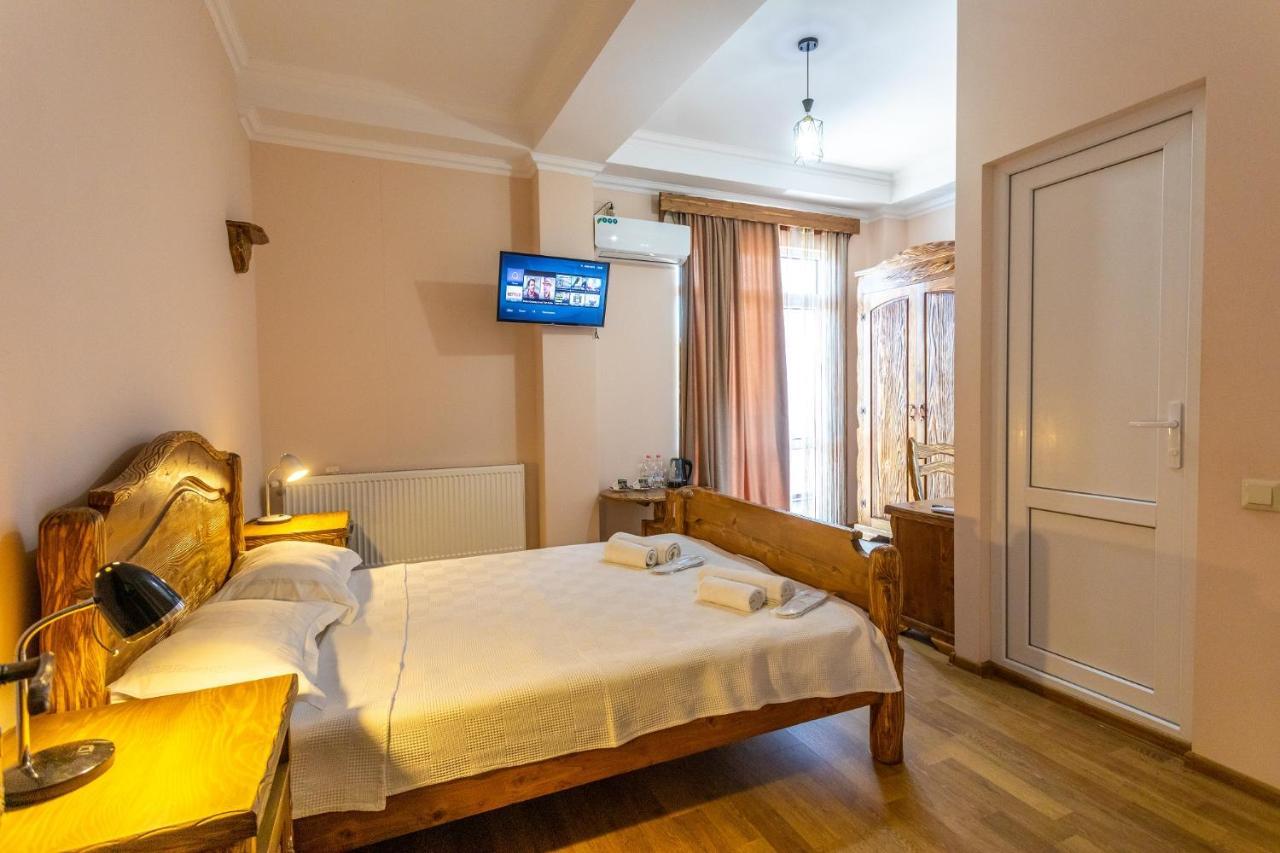كوتايسي Hotel Phasis المظهر الخارجي الصورة